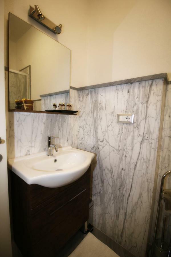 B & B La Marmifera Carrara Esterno foto
